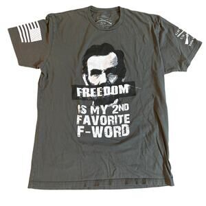 Grunt Style Mens XL Abraham Lincoln Freedom Short Sleeve Flag Gray Shirt EUC